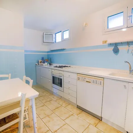 Apartment Ferraja